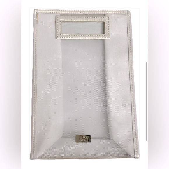 Dior Perfume Bag (net fabric) and leather on the back - Picture 1 of 3